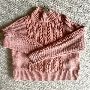 Pretty Sweater new with tags 🌸